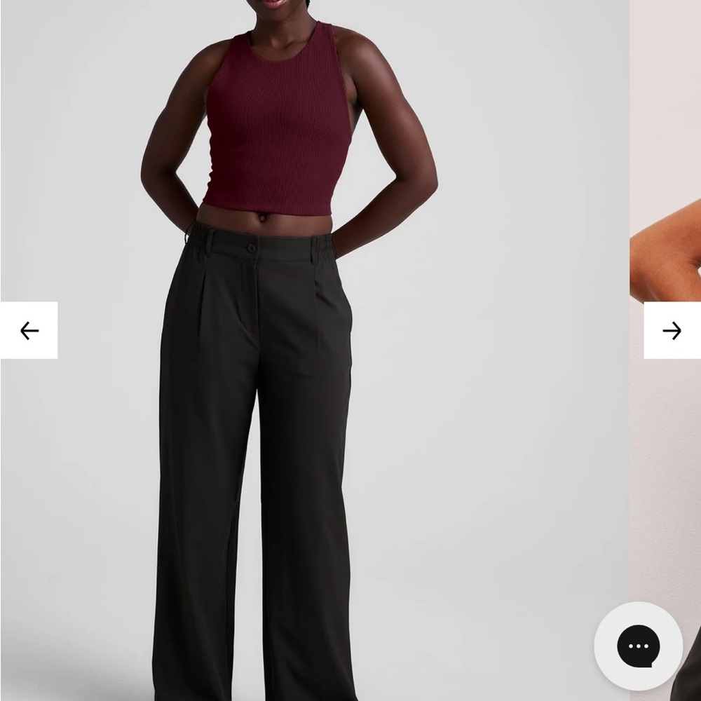 Refocus Ribbed Cropped Tank - Picture 3 of 9